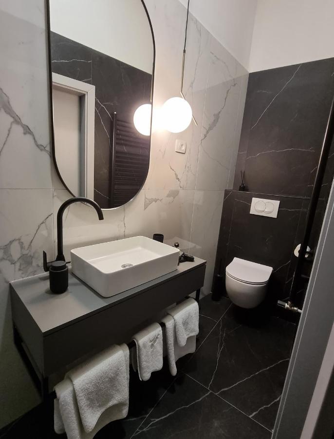 Mint Boutique Studio Apartments 3 자그레브 외부 사진