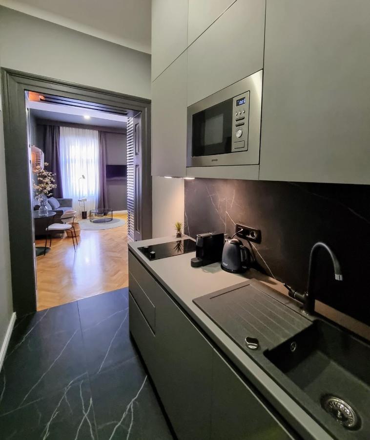 Mint Boutique Studio Apartments 3 자그레브 외부 사진